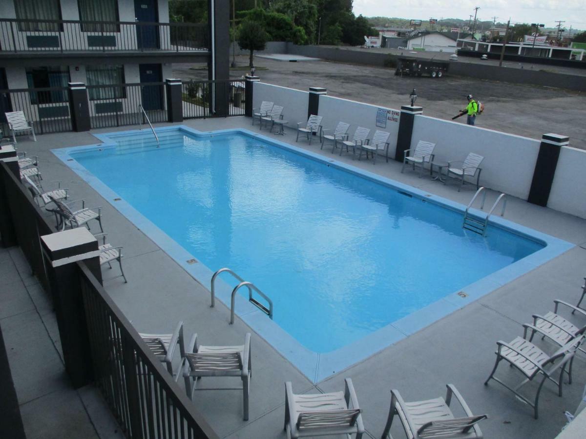 Motel 6 Chattanooga - Airport Екстериор снимка