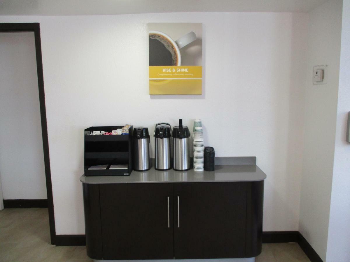 Motel 6 Chattanooga - Airport Екстериор снимка