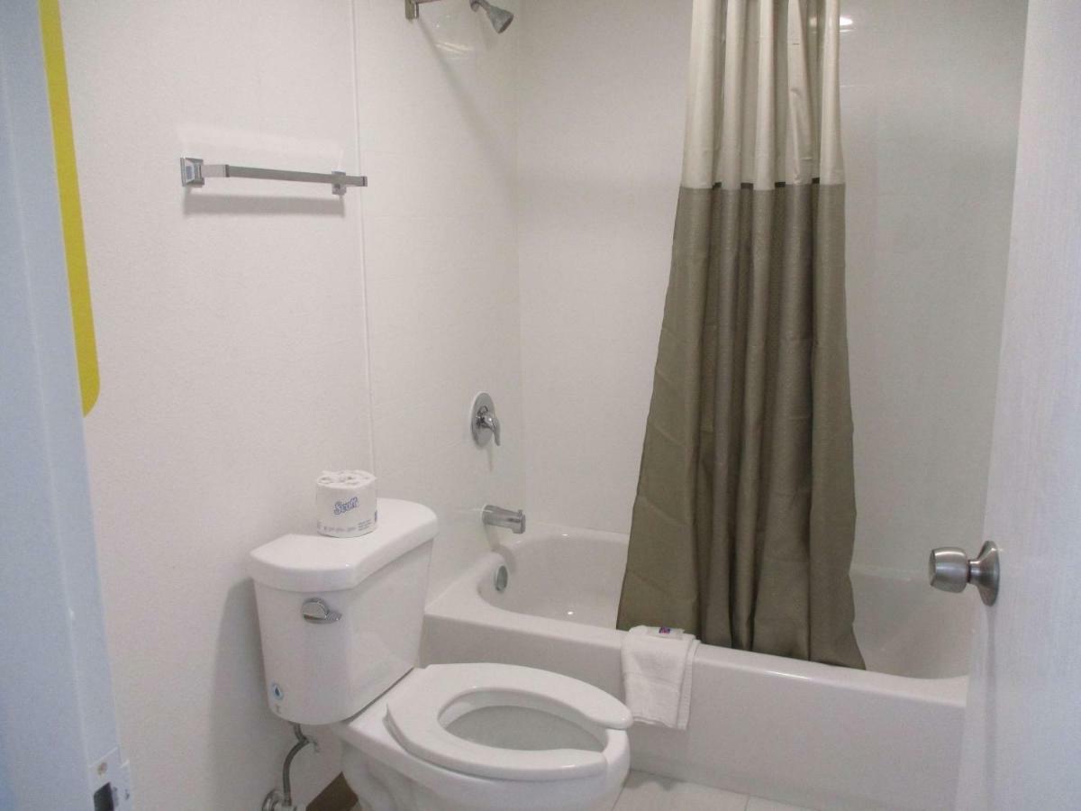 Motel 6 Chattanooga - Airport Екстериор снимка